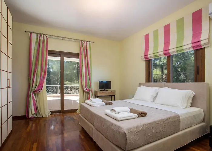 Luxury Amaltheia Rhodes Koskinou (Rhodes)